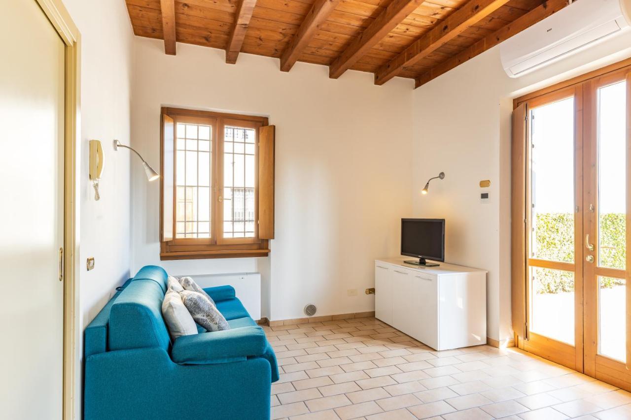 Il Casale Lonato - By Host4U Apart otel Dış mekan fotoğraf