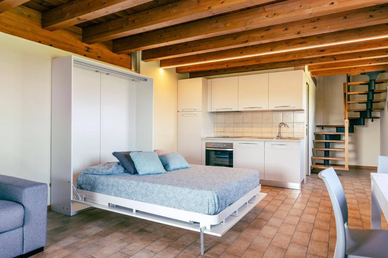 Il Casale Lonato - By Host4U Apart otel Dış mekan fotoğraf
