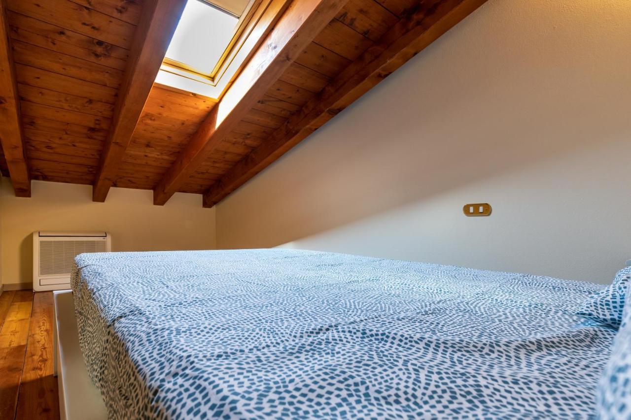 Il Casale Lonato - By Host4U Apart otel Dış mekan fotoğraf